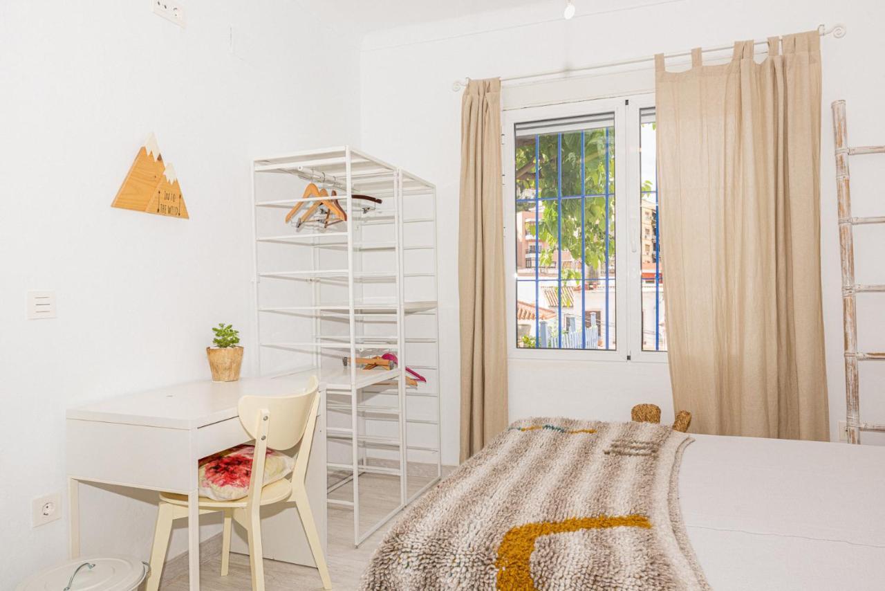 Blue Castle Guesthouse Malaga Zewnętrze zdjęcie