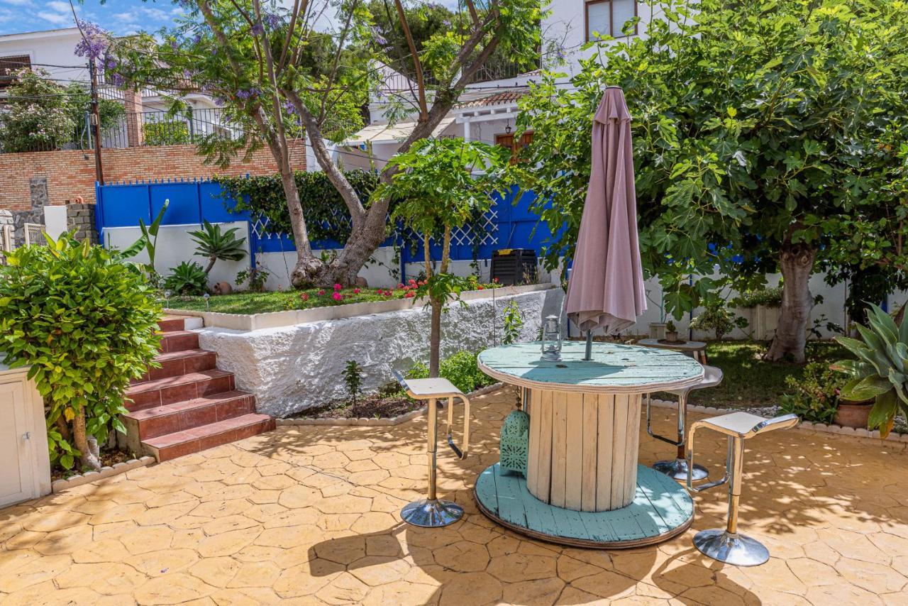 Blue Castle Guesthouse Malaga Zewnętrze zdjęcie