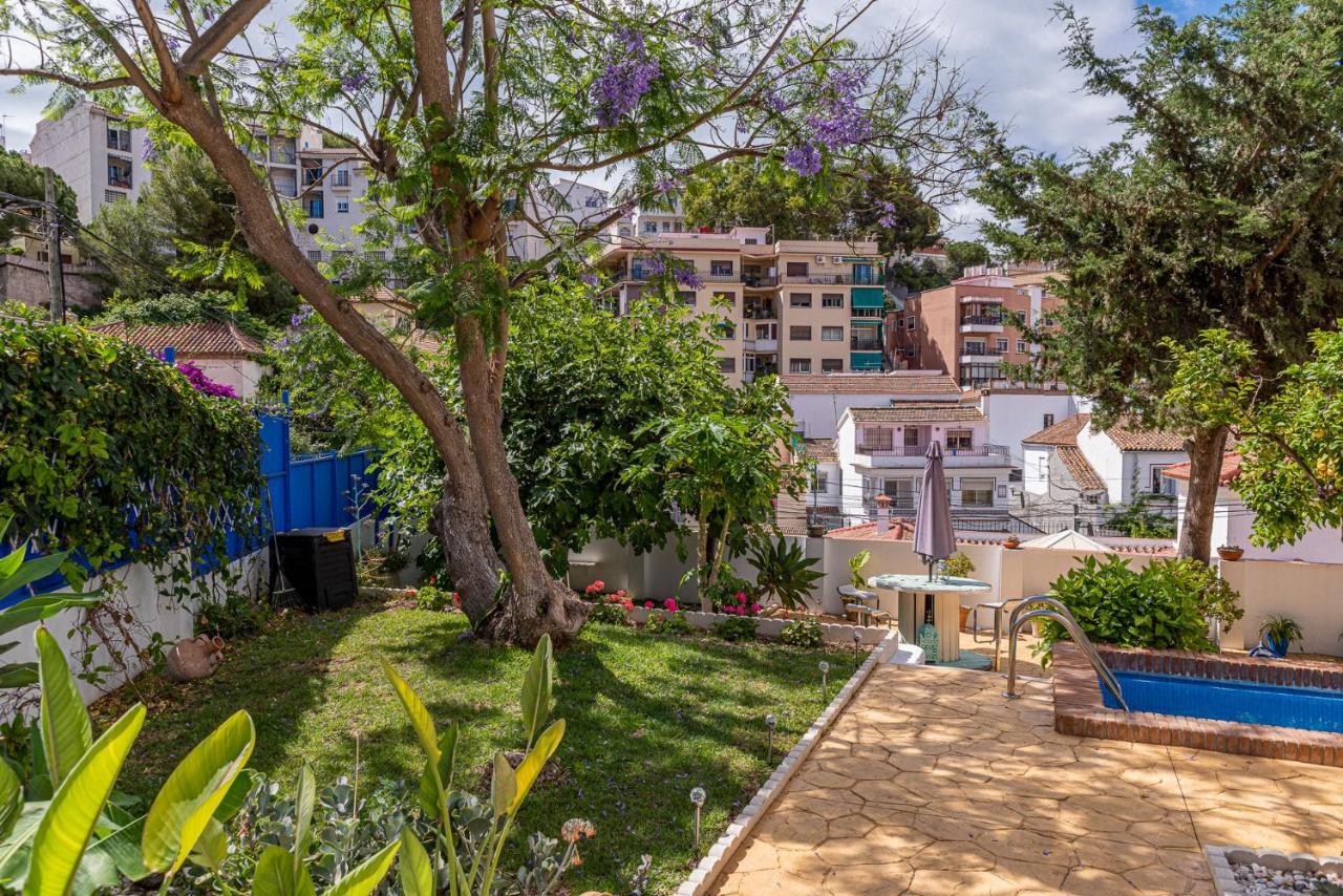 Blue Castle Guesthouse Malaga Zewnętrze zdjęcie