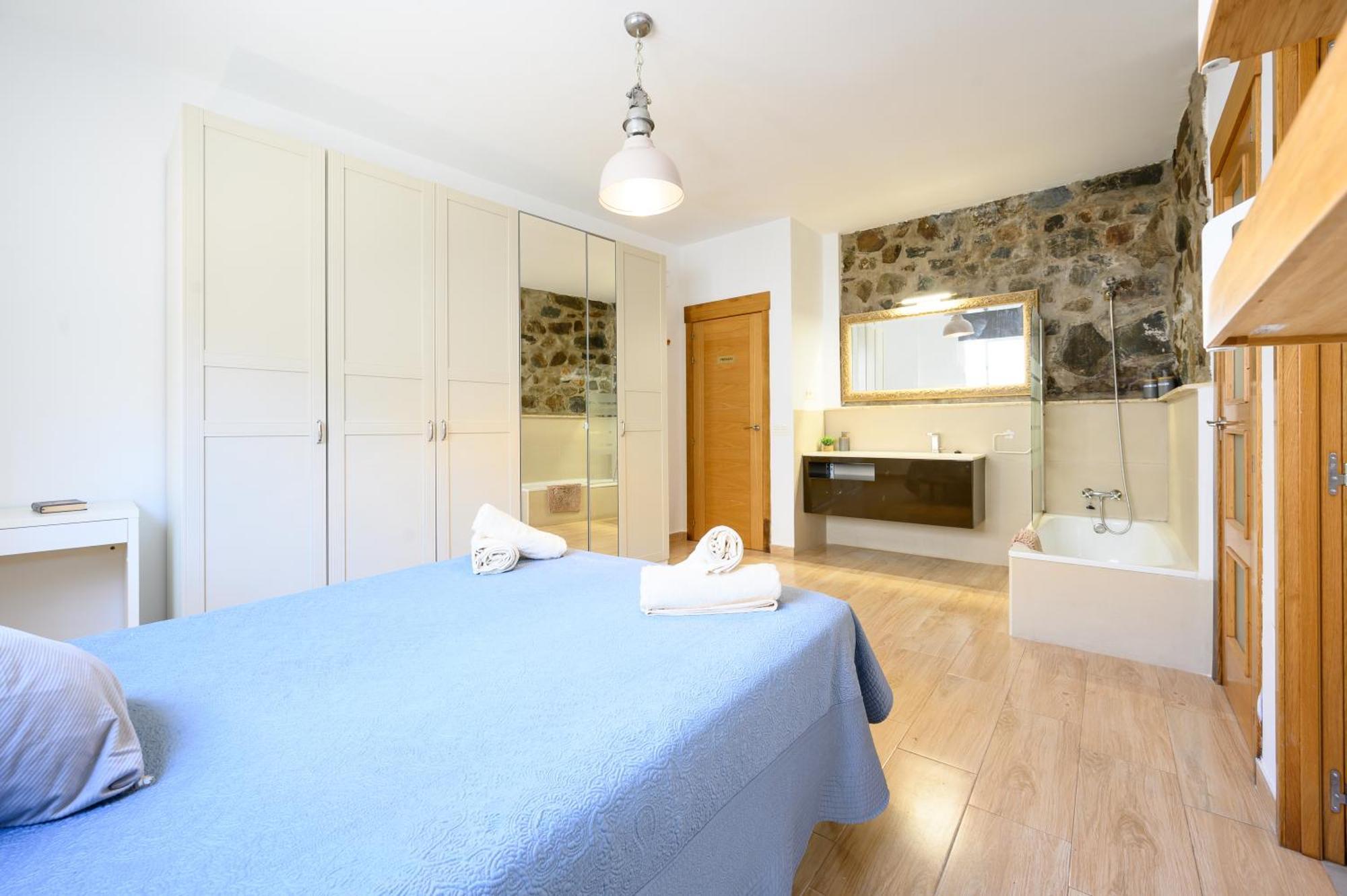 Blue Castle Guesthouse Malaga Zewnętrze zdjęcie