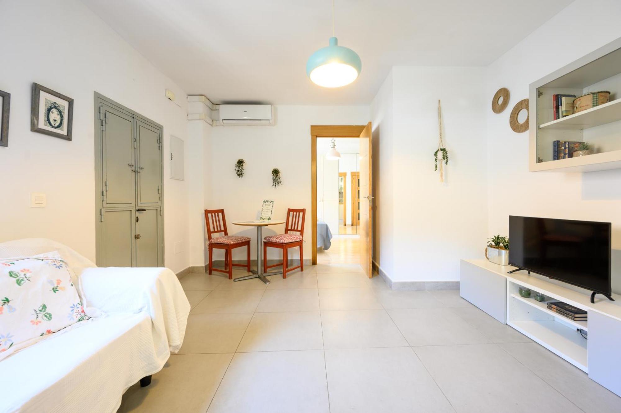 Blue Castle Guesthouse Malaga Zewnętrze zdjęcie