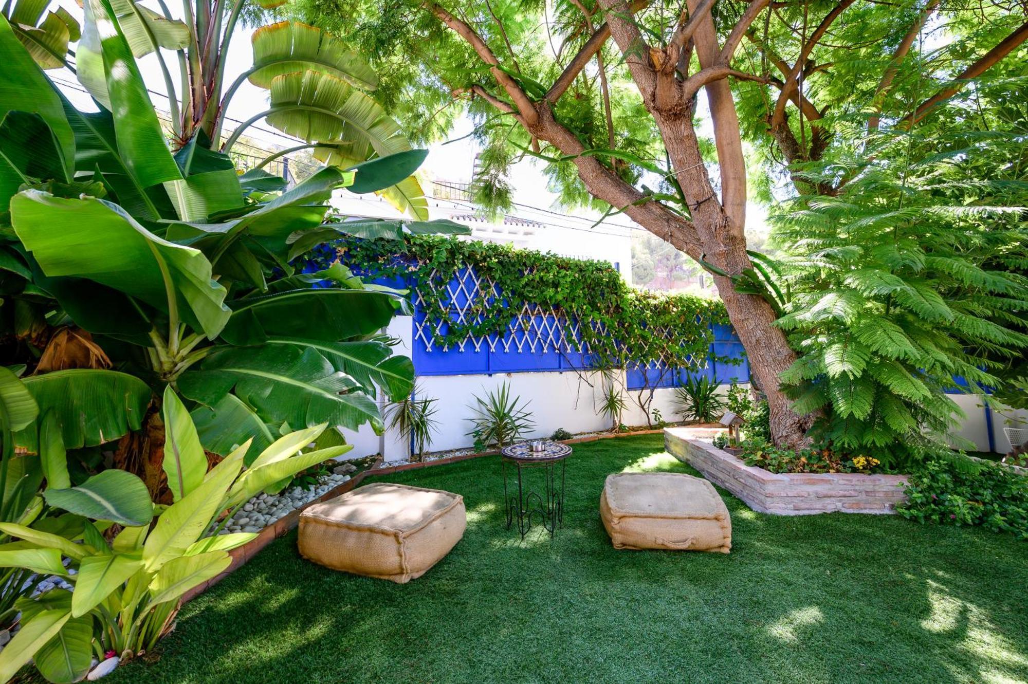 Blue Castle Guesthouse Malaga Zewnętrze zdjęcie
